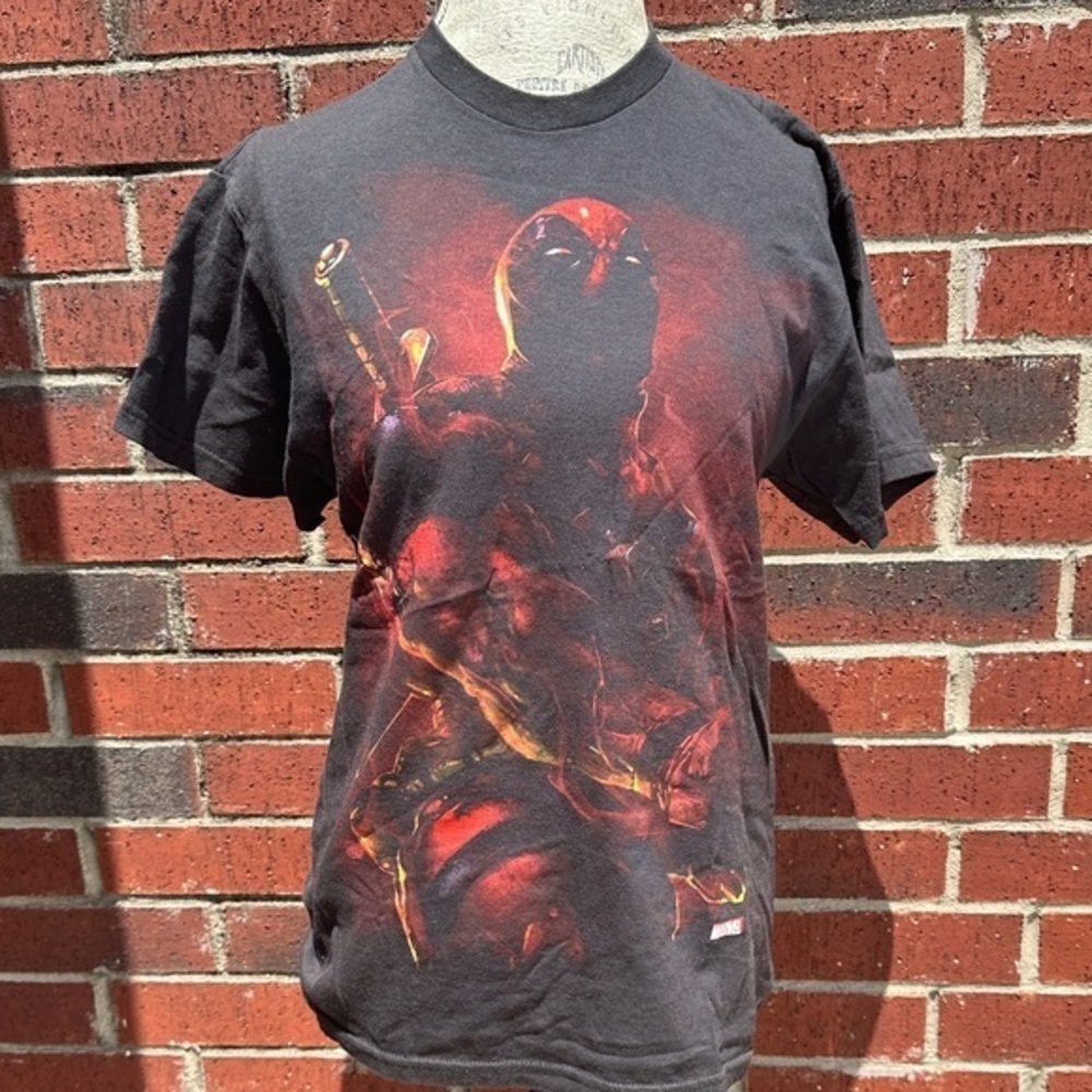 Black Graphic T-Shirt   PM2